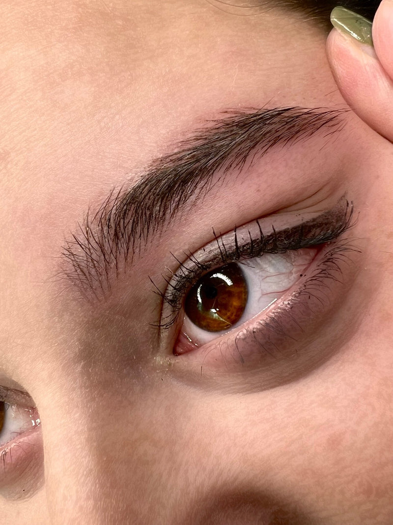 Corso online "Real Brow(sopracciglio iper realistico)" - Dermafusion